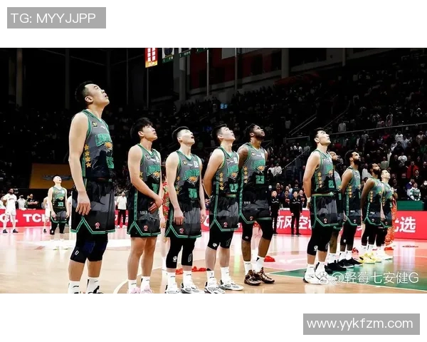 辽宁男篮大胜上海,豪取联赛7连胜 辽宁男篮大胜上海,豪取联赛7连胜