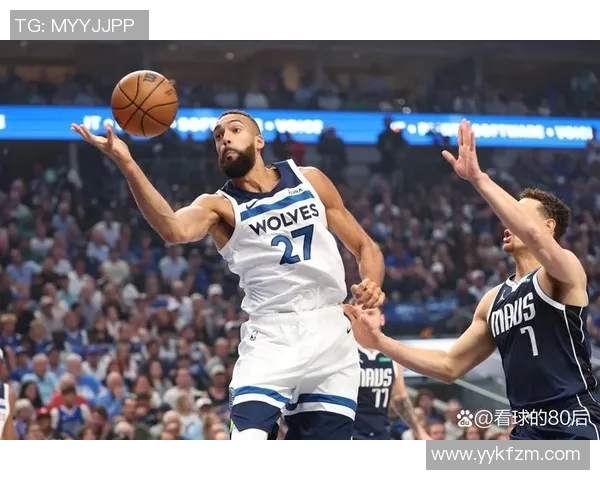 森林狼功勋球员卡尔-安东尼-唐斯因伤赛季报销，球队未来何去何从？