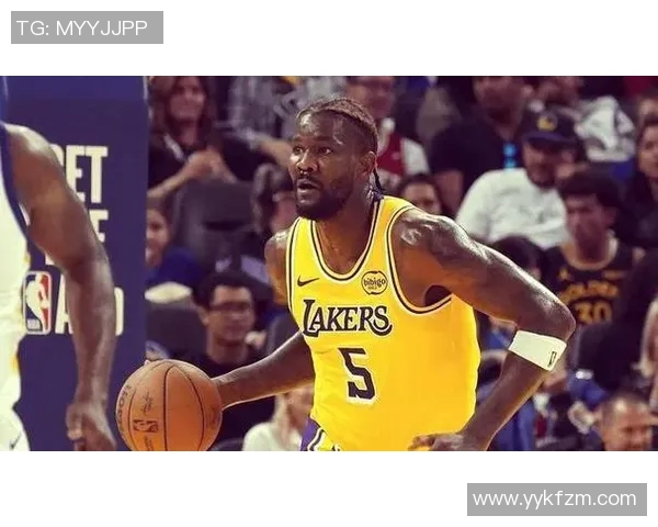 太阳队签下前湖人球员,球队阵容注入新鲜动力 太阳队签下前湖人球员,球队阵容注入新鲜动力